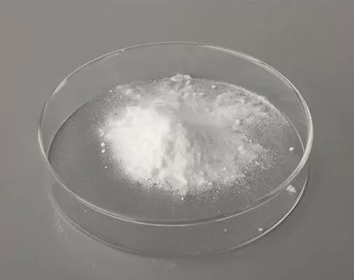 White niacinamide powder